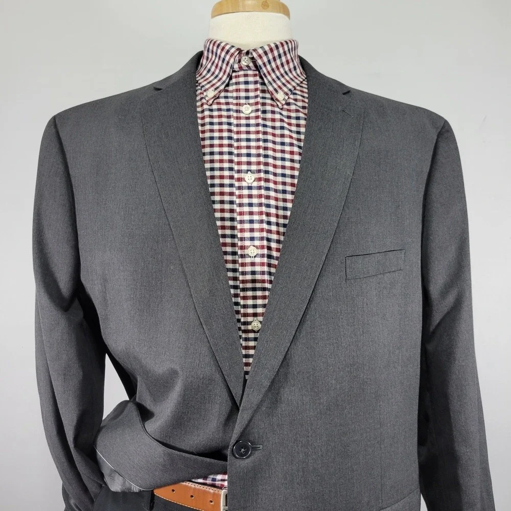 Van Heusen Men's Sport Coat Blazer Two Button Gray‎ Polyester Blend Size 52R